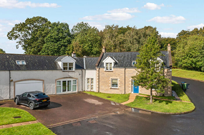 4 Bedroom House For Sale In Craigdhu Farm Cottages, Milngavie, G62