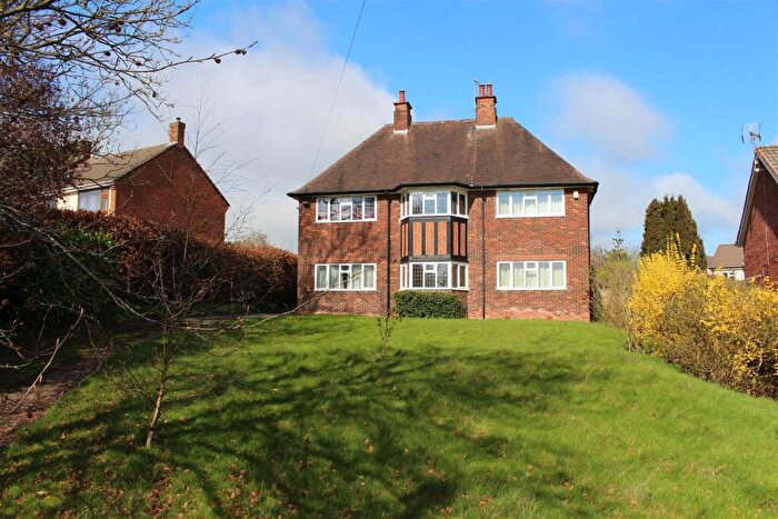 5 Bedroom Detached House For Sale In Whitecotes Lane, Walton, Chesterfield, Derbyshire, S40