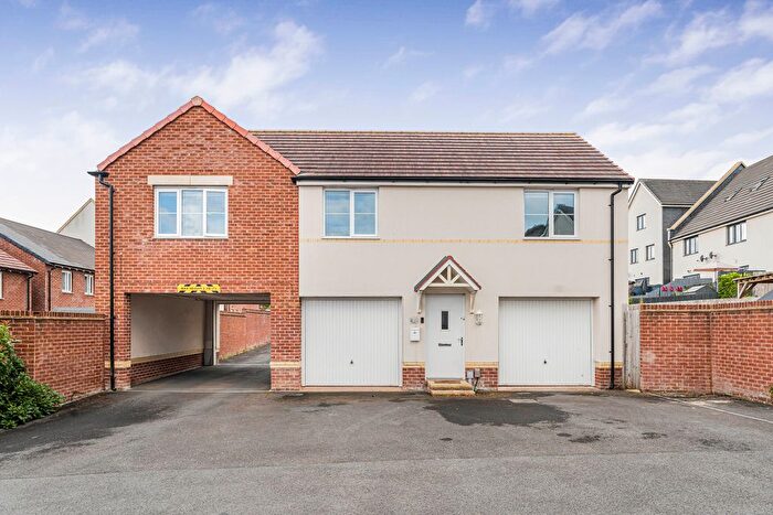 2 Bedroom Detached House For Sale In Bugle Place, Newton Abbot, TQ12
