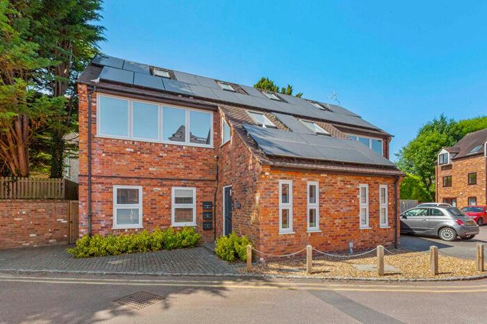 1 Bedroom Flat For Sale In Malthouse Square, Princes Risborough, HP27