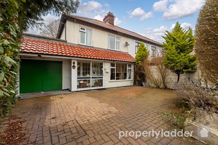 3 Bedroom Semi Detached House For Sale In Elm Grove Lane, NR3