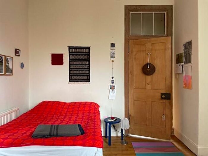 1 Bedroom Flat To Rent In Kirk Street, Edinburgh, EH6