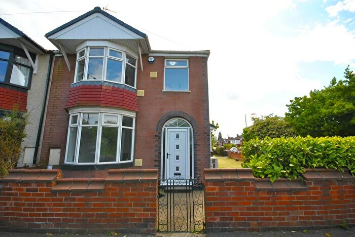 3 Bedroom Semi-Detached House To Rent In St. Martins Avenue, Off York Road, DN5