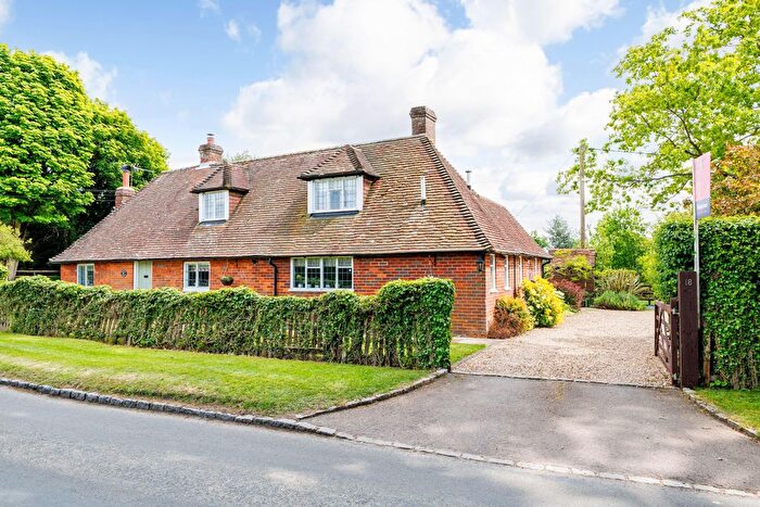 3 Bedroom Detached House For Sale In Great Hampden, Great Missenden, HP16