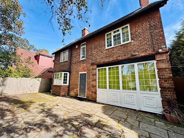 6 Bedroom House To Rent In Harrington Drive, Nottingham, NG7