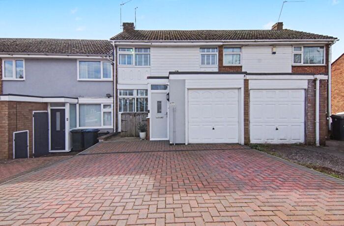3 Bedroom Terraced House For Sale In Alderminster Road, Coventry, CV5