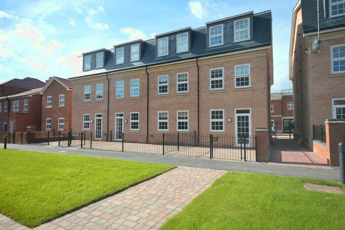 2 Bedroom Apartment To Rent In Main Street, Dickens Heath, Shirley, Solihull, B90