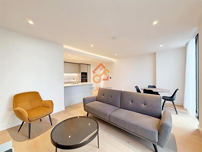1 Bedroom Flat To Rent In Harcourt Tower, Marsh Wall, London, E14