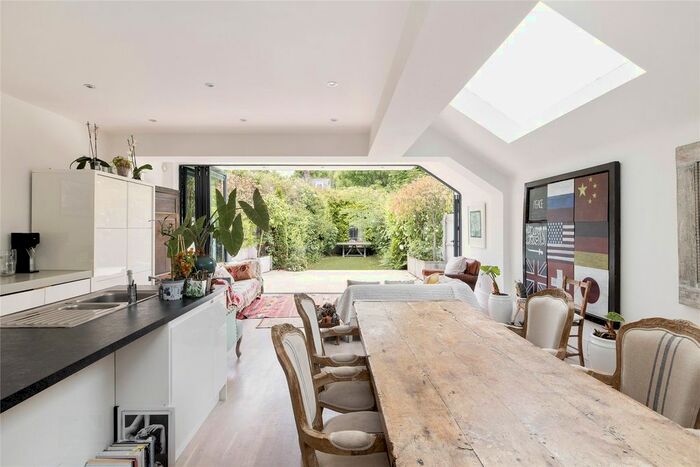 5 Bedroom End Of Terrace House To Rent In Thornton Avenue, Chiswick, London, W4