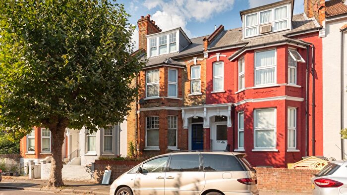 1 Bedroom Flat For Sale In Colberg Place, London, N16