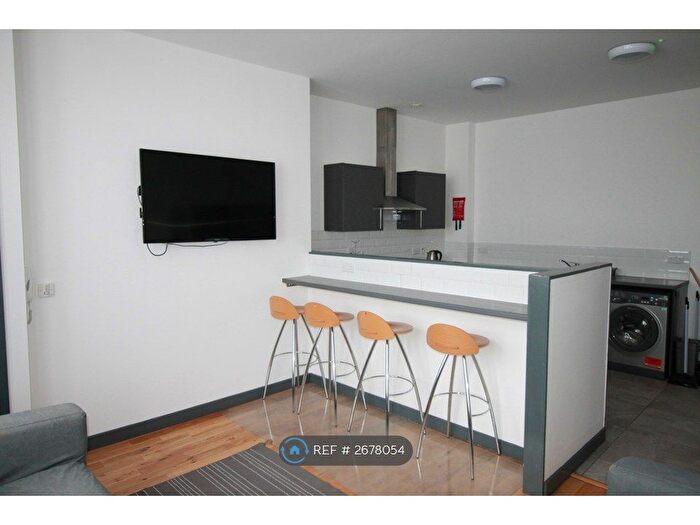 5 Bedroom Flat To Rent In Slater Street, Liverpool, L1