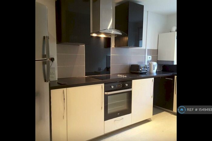 2 Bedroom Flat To Rent In Bulwark, Chepstow, NP16