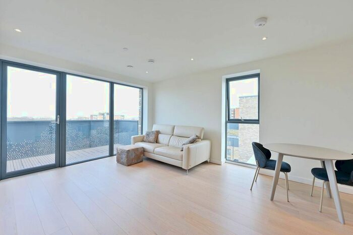 1 Bedroom Flat To Rent In Beatrice Place, Southfields, London, SW19