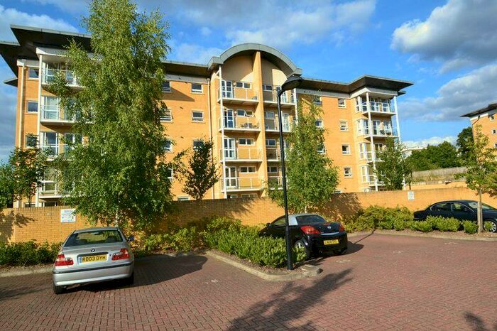 2 Bedroom Flat To Rent In Wheeler Place Bromley, BR2