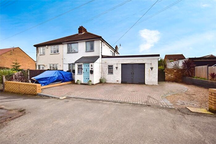 4 Bedroom Semi Detached House For Sale In The Broadway, Minster On Sea, Kent, ME12
