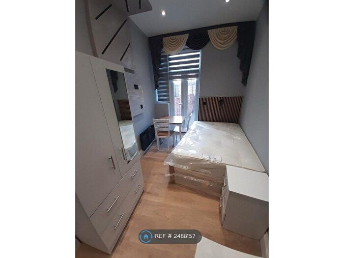 Studio To Rent In Beautiful New Double Studio, Parsons Green, London, SW6