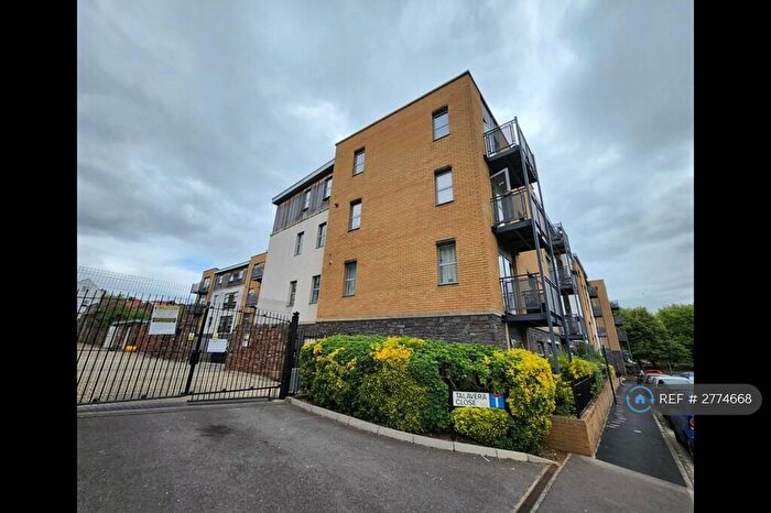 1 Bedroom Flat To Rent In Old Market, Bristol, BS2