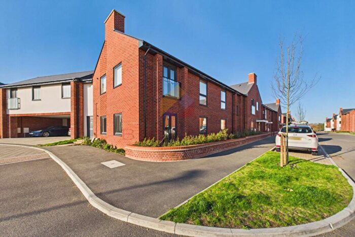 2 Bedroom Apartment For Sale In Doughton Road, Kelvedon, CO5