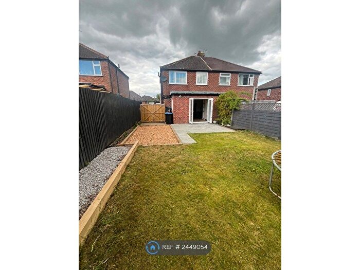 3 Bedroom Semi-Detached House To Rent In Harrogate, Harrogate, HG1