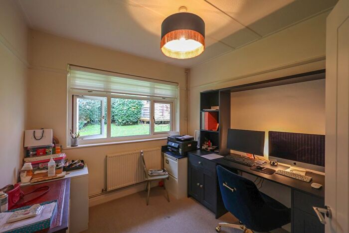 5 Bedroom Detached House For Sale In Boscundle Close, St Austell, PL25
