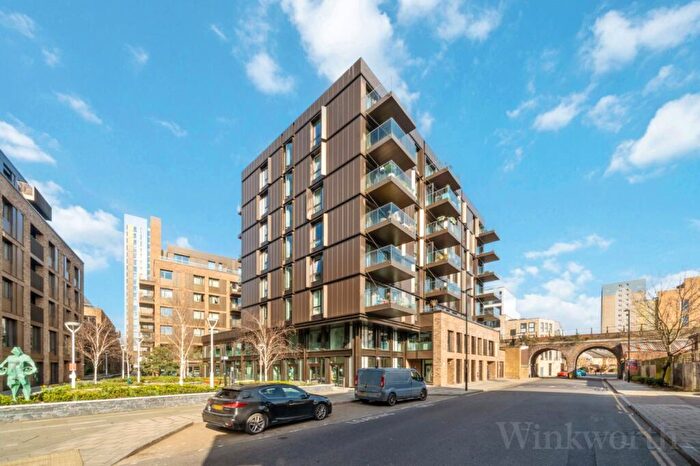1 Bedroom Apartment For Sale In Moulding Lane, London, SE14