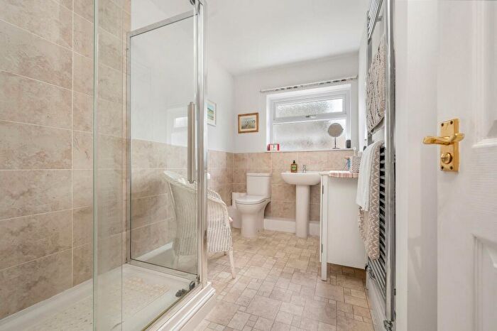 3 Bedroom Bungalow For Sale In Forest Approach, Kings Cliffe, Stamford, PE8