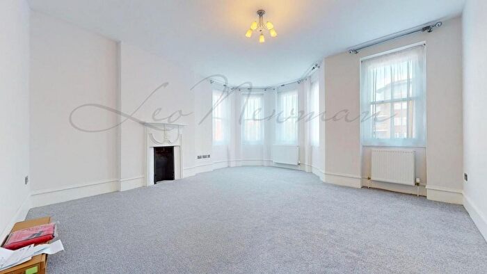 2 Bedroom Flat To Rent In Talgarth Road, West Kensington, W14