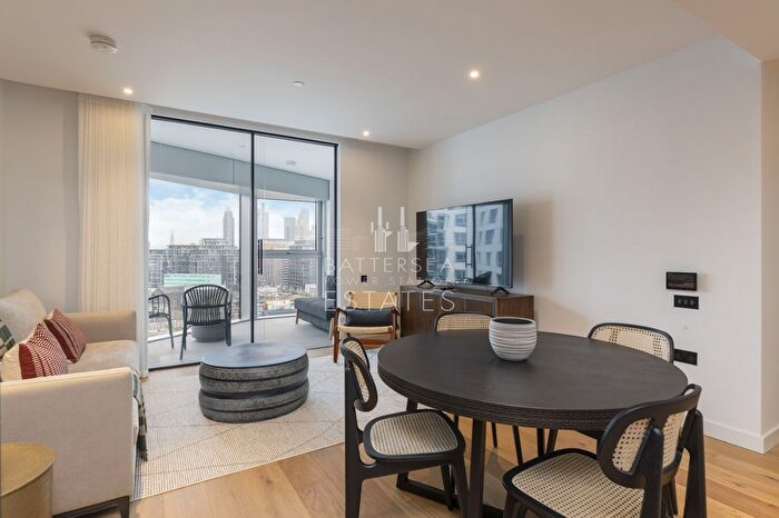 2 Bedroom Flat To Rent In L-, Electric Boulevard, Battersea, SW11