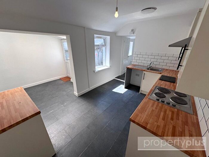 3 Bedroom Terraced House For Sale In Madeline Street, Pontygwaith, Rhondda Cynon Taff, CF43