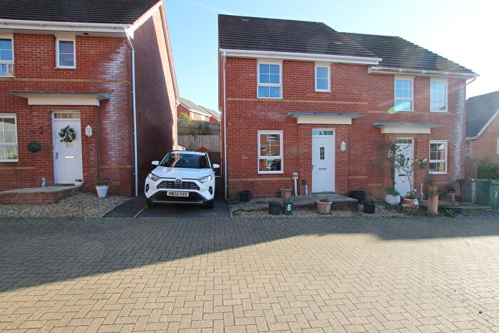 3 Bedroom Semi-Detached House To Rent In Towngate Place, Newport, Isle Of Wight, PO30