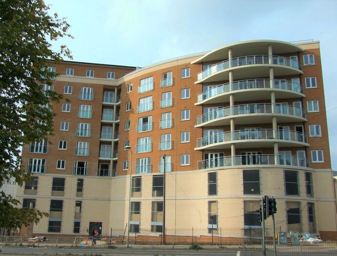 2 Bedroom Flat To Rent In Handley's Court, Selden Hill, Hemel Hempstead, HP2