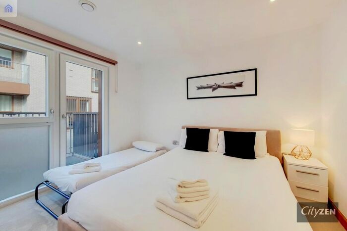1 Bedroom Flat For Sale In Diss Street, London, E2