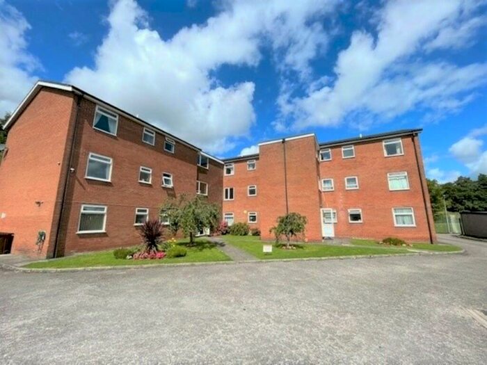 2 Bedroom Flat To Rent In Ashworth Court, Preston, PR1