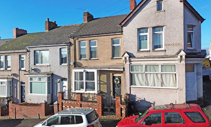 2 Bedroom Terraced House For Sale In Extended Amp; Improved, Redland Street, Newport, NP20