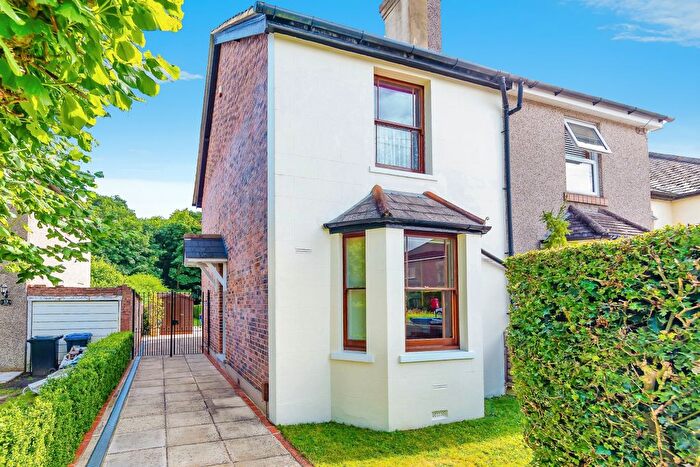 2 Bedroom Semi-Detached House For Sale In Harrow Road, Warlingham, Surrey, CR6
