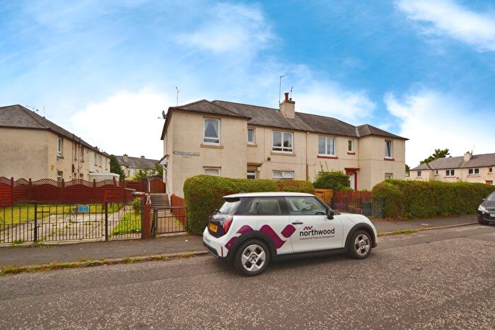 2 Bedroom Flat To Rent In Stenhouse Place East, Stenhouse, Edinburgh, EH11