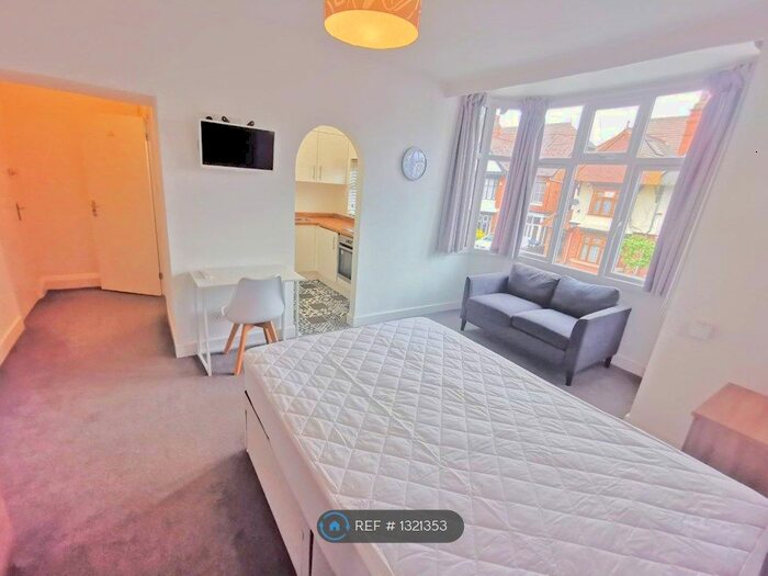 1 Bedroom Flat To Rent In Douglas Road, Acocks Green, Birmingham B27