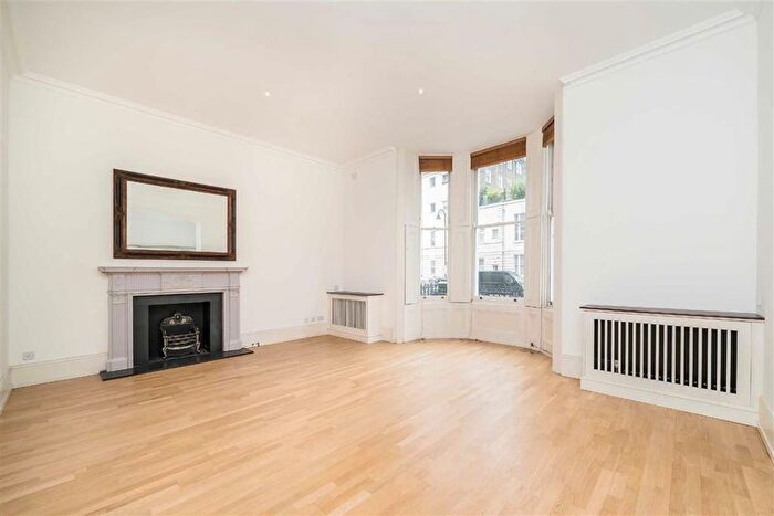 2 Bedroom Flat To Rent In Elvaston Place, South Kensington, SW7