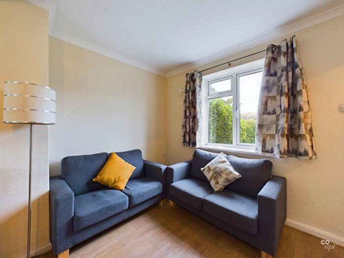 4 Bedroom Terraced House To Rent In Hillside, Brighton, BN2
