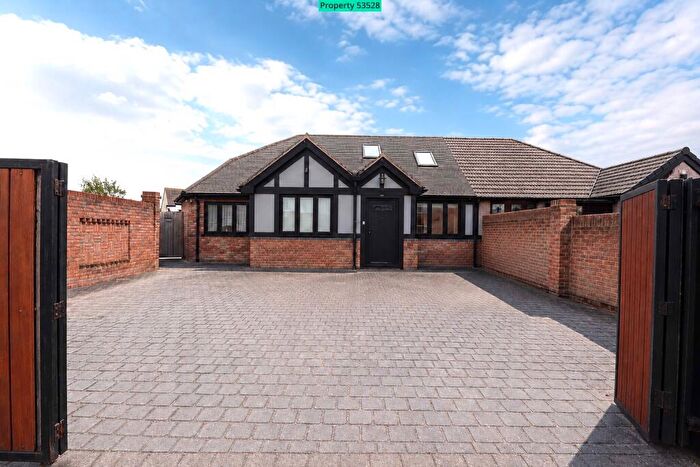 5 Bedroom Bungalow For Sale In Blackfen Road, Sidcup, DA15
