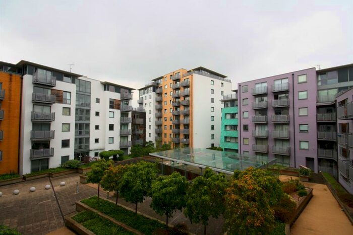 1 Bedroom Flat To Rent In Deals Gateway, Deptford Bridge, London, SE13