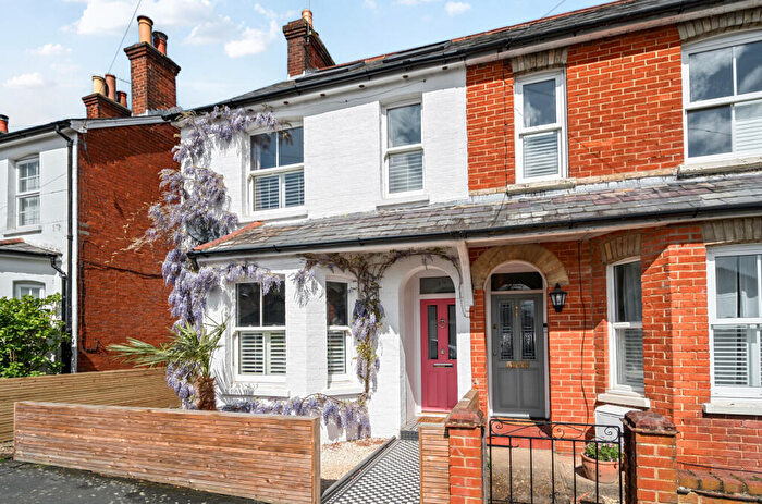 4 Bedroom End Of Terrace House For Sale In Hale Reeds, Farnham, Surrey, GU9