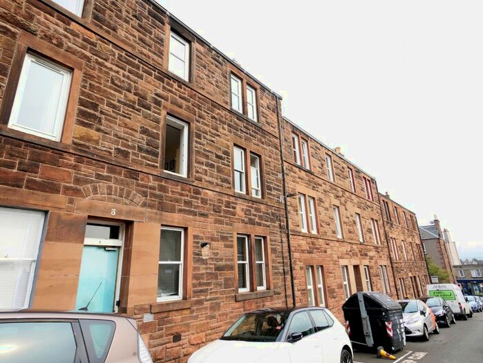 2 Bedroom Flat To Rent In Victor Park Terrace, Corstorphine, Edinburgh, EH12