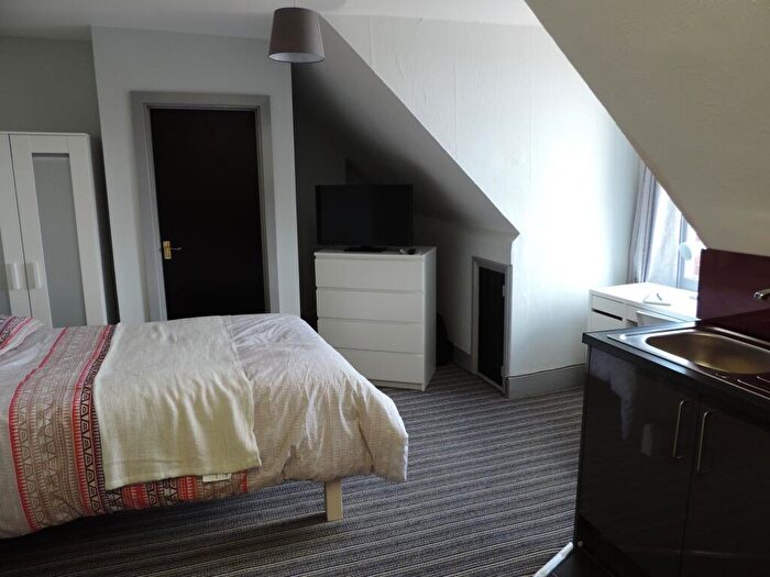 1 Bedroom House To Rent In Nunnery Fields, Canterbury, CT1