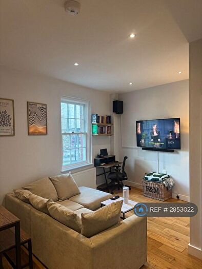 1 Bedroom Flat To Rent In Newfoundland Court, Bristol, BS2