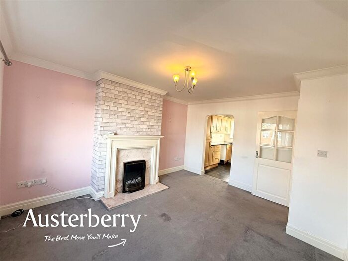 2 Bedroom Flat To Rent In Hunters Way, Stoke-On-Trent, ST4