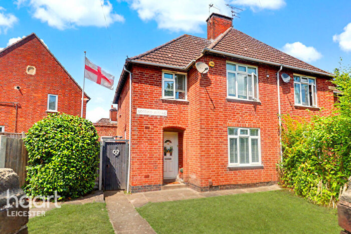 3 Bedroom Semi-Detached House For Sale In Gooding Avenue, Leicester, LE3
