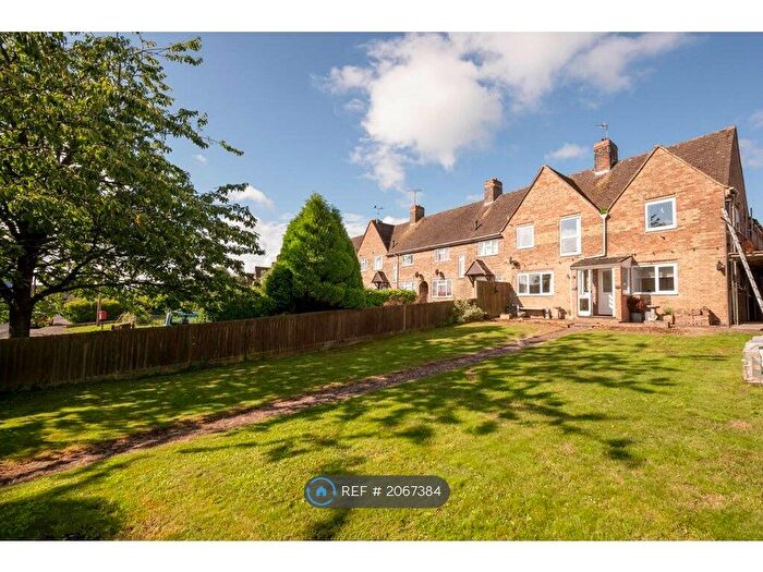 4 Bedroom Semi-Detached House To Rent In King Georges Field, Stow On The Wold, Cheltenham, GL54