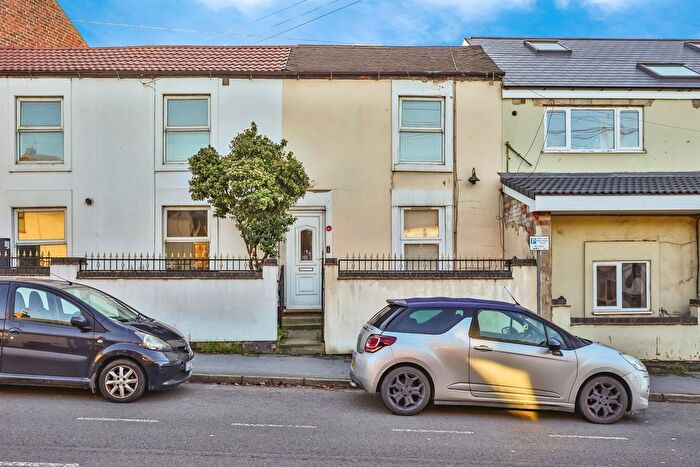 2 Bedroom Terraced House For Sale In High Street, Heanor, DE75