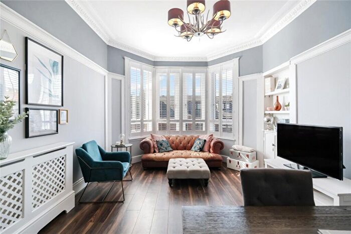 2 Bedroom Flat For Sale In Craigpark Drive, Dennistoun, Glasgow, G31